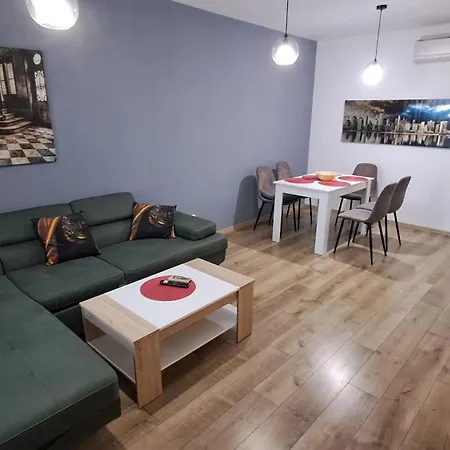 Brisas Sarafovo Διαμέρισμα *