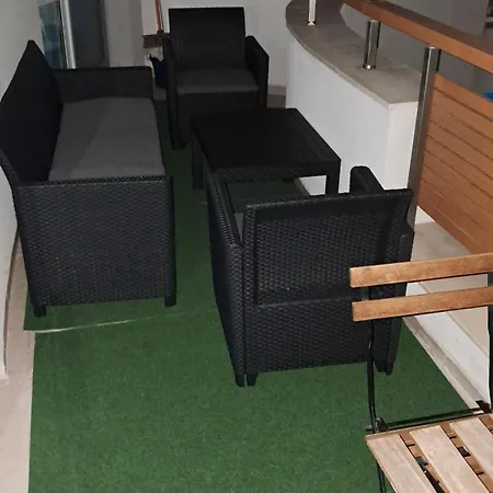 Brisas Sarafovo Μπουργκάς